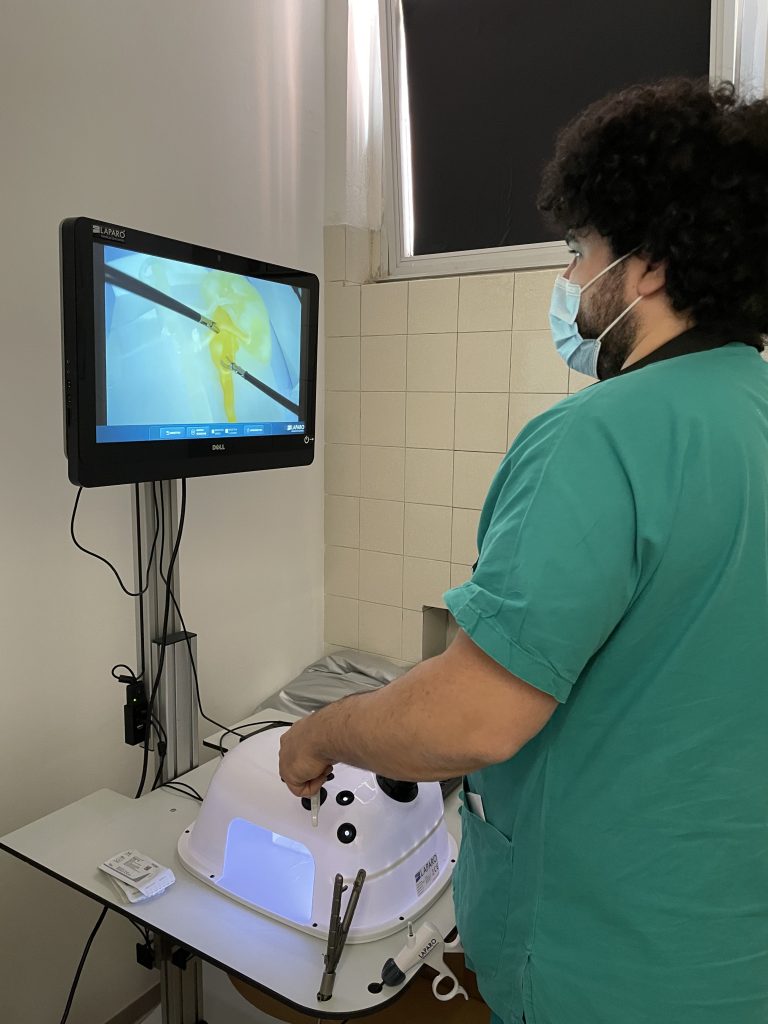 simulazione competenze tecniche chirurgiche spazio dimensione paziente